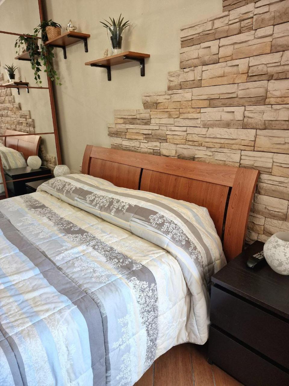 Domus Livio, 7 Min Fco Airport, Free Wifi, Garden Apartment, 2 Tv Hd Фьюмичино Экстерьер фото