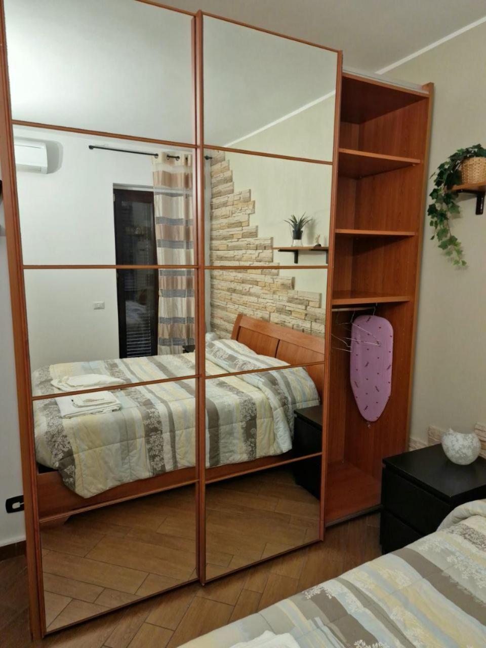 Domus Livio, 7 Min Fco Airport, Free Wifi, Garden Apartment, 2 Tv Hd Фьюмичино Экстерьер фото