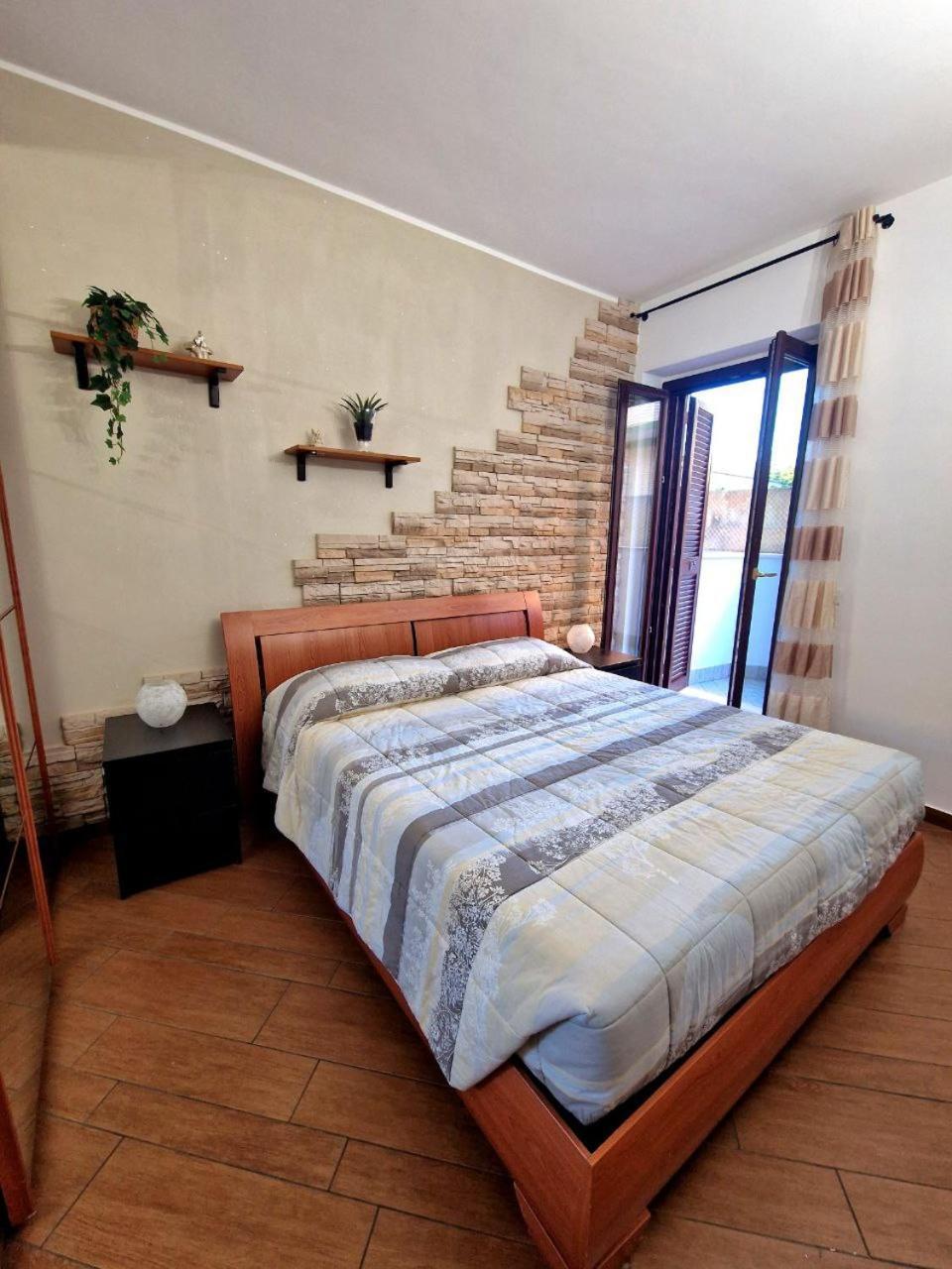 Domus Livio, 7 Min Fco Airport, Free Wifi, Garden Apartment, 2 Tv Hd Фьюмичино Экстерьер фото